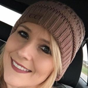 Meet your Posher, Suzette